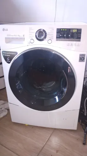 Lava e Seca LG 10.2Kg