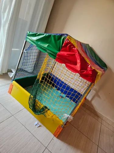 CASINHA/PISCINA DE BOLINHAS
