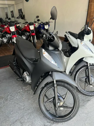 BIZ 125 ES 0KM 26/27 CINZA