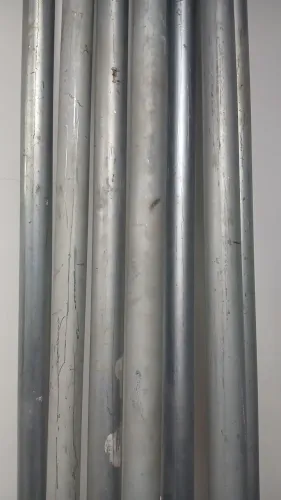Tubos de Aço Galvanizado, 63mm, parede 3mm, tamanho 2,30m R$ 90,00 a unidade