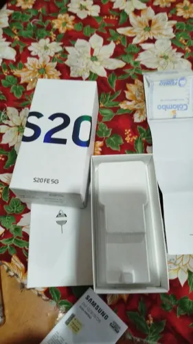 Samsung galaxy S20 FE 128GB Completo com NF