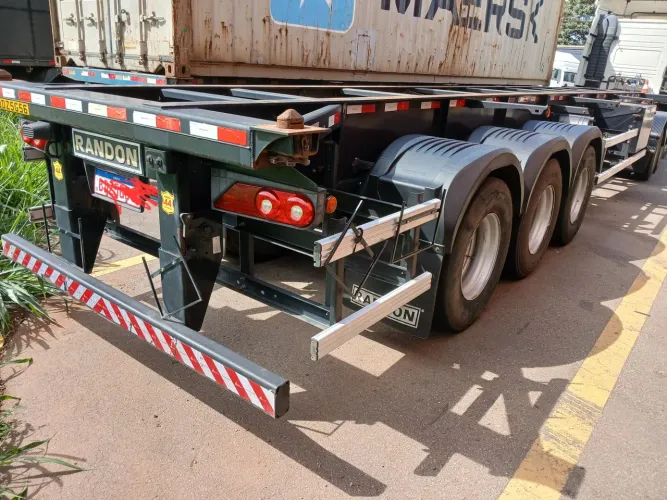 Porta container