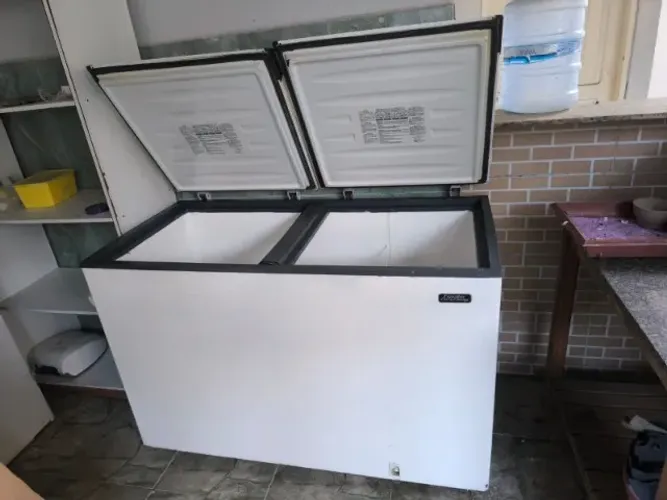 Conservador Esmaltec ECH350 Horizontal 325L 2 Portas