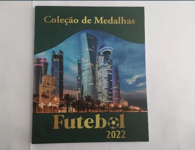 Set Completo Medalhas Copa Do Mundo 2022 com as 37 medalhas+álbum semi-luxo.