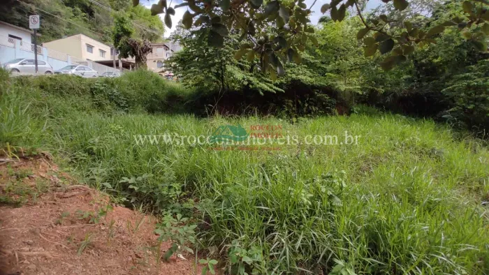 Terreno à venda próximo ao centro de Domingos Martins ES