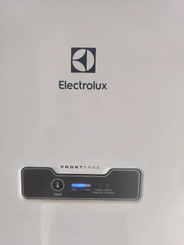 Geladeira Eletrolux Frost Free 371Lt