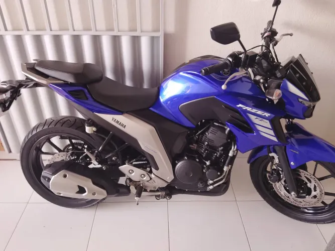Yamaha fz25 nova
