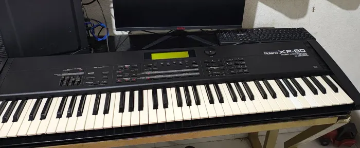 Roland XP 80