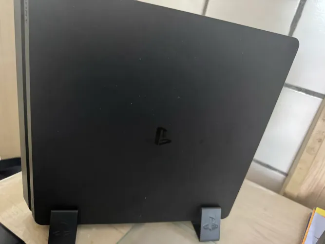 PS4 slim 1T 