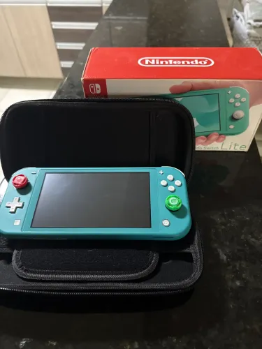 Nintendo Switch Light Desbloqueado 500 gigas