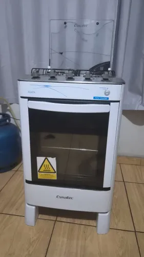 Vendo fogão 4 bocas Esmaltec acendimento aut.