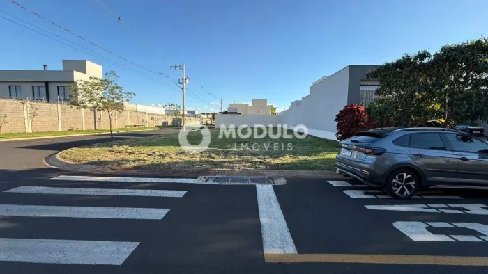 LOTE EM CONDOMÍNIO à venda, NOVO MUNDO - Uberlândia/MG