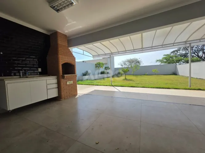 Casa para venda com 220 m² e 3 quartos em Quinta Ranieri, Bauru - SP