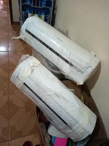 Ar-condicionado AGRATO 9 MIL BTUS *08)