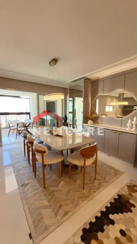 Apartamento em Av Nereu Ramos, Esquina 118 - Centro - Itapema/SC