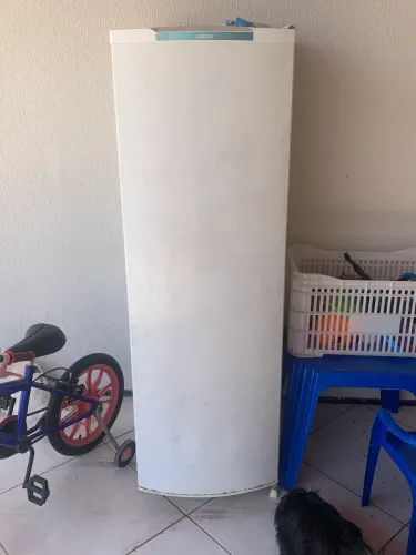 Geladeira palito cônsul
