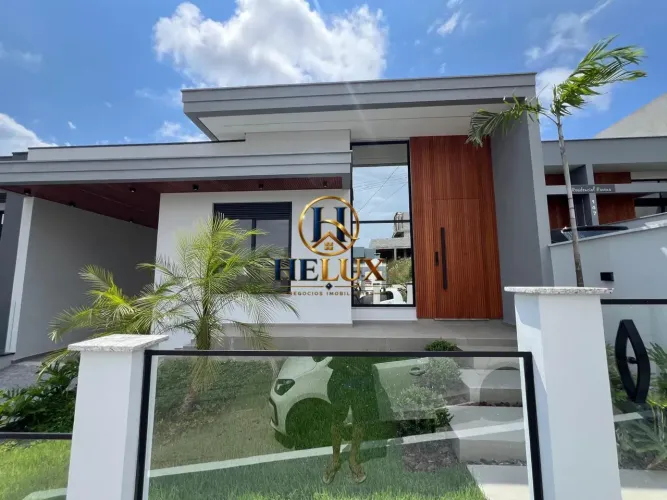 Casa Alto Padrão com 3 Dormitórios em Alta vista São José SC | Amplo Terreno | Área Gourme
