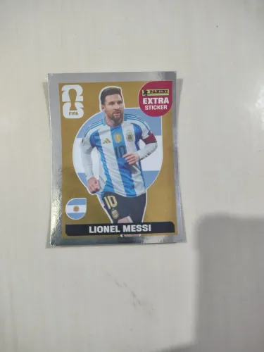 Figurinha Extra sticker Messi dourada