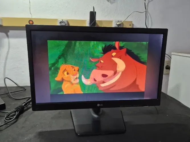 Monitor LG slim 20 polegadas