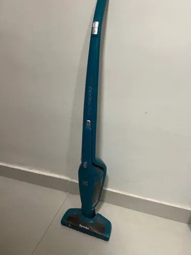 Aspirador de pó sem fio