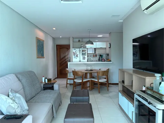 Apartamento com 2 quartos à venda em Praia do canto - ES