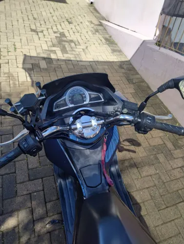 Vendo PCX única dona super bem cuidada!