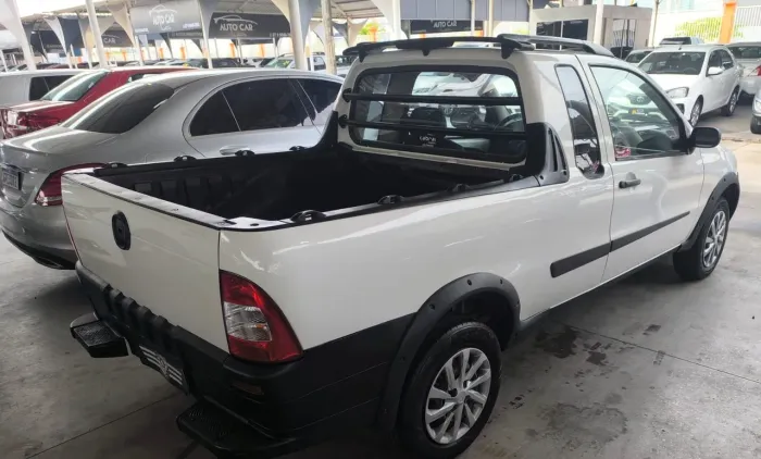 Fiat Strada 1.4 MPI Fire Flex 8V CE 2012