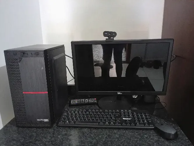 Computador Intel I7 8GB Monitor 19,1 Semi Novo