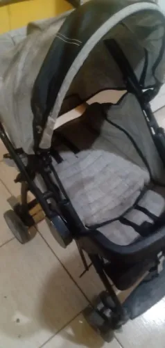 Carrinho de bebê Borugo