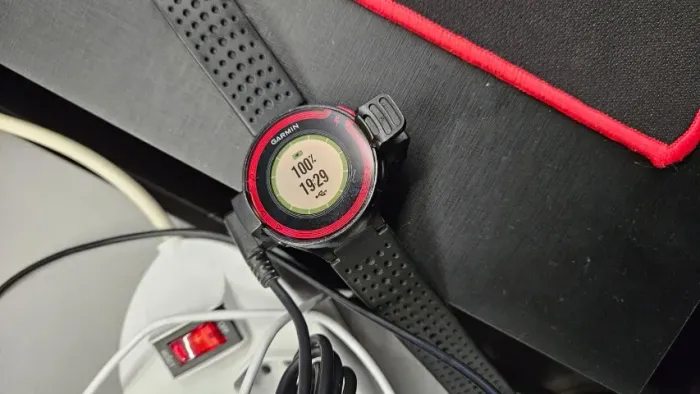 Relógio Garmin 220