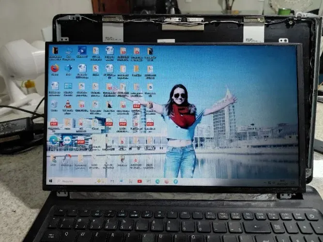 Tela para notebook 15.6 Led Slim 30 Pinos Com Abas Leia descrição