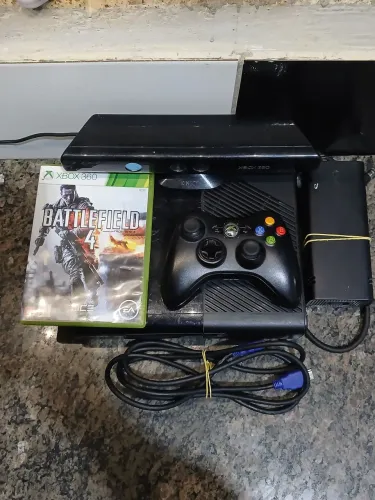 Xbox 360 Super Slim desbloqueado