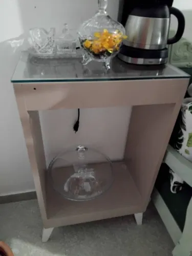 Mesinha para diversos