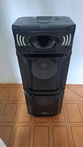 Caixa de Som Philco PCX15000 1500W RMS Bluetooth - Usada