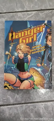 Revista em Quadrinhos Danger Girl Volume 2