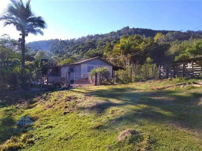 Chácara com 2 dormitórios à venda, 2450 m² por R$ 210.000,00 - Imaruí - Imaruí/SC