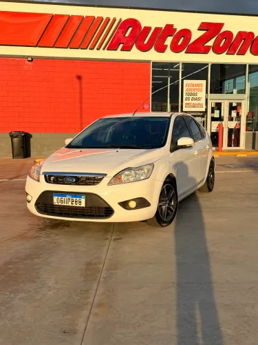 Ford Focus 2.0 16v/se/se Plus Flex 5P Aut. 2012