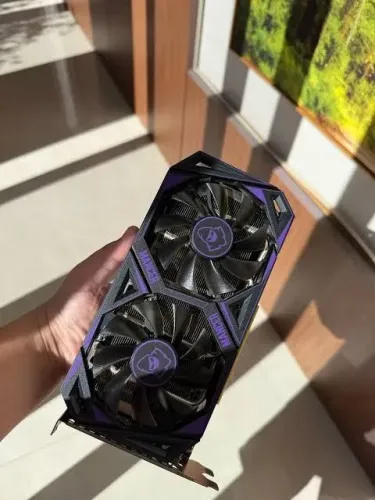Placa de Vídeo RTX 2060 de 8GB