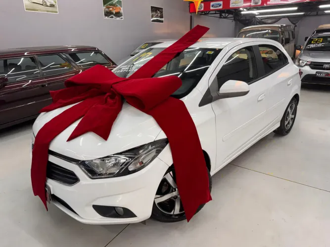 Chevrolet Onix Hatch LTZ 1.4 8V Flex Mec. 4P 2017