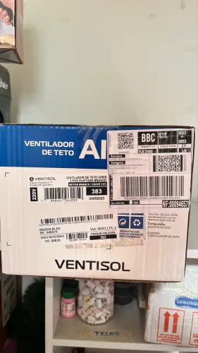 Ventilador de teto nunca usado