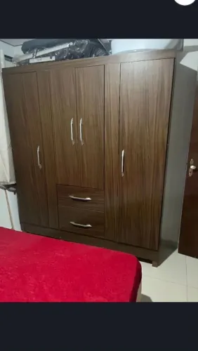 Vendo guarda-roupa casal