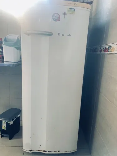 Geladeira Eletrolux