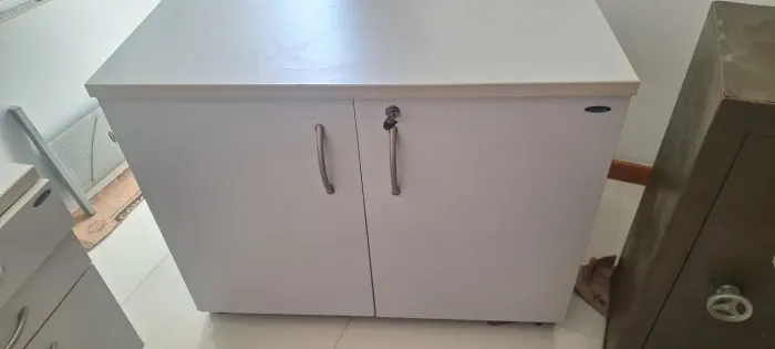 Cômoda para Escritório: 0,90mt x 0,60mt X 0,70 x 