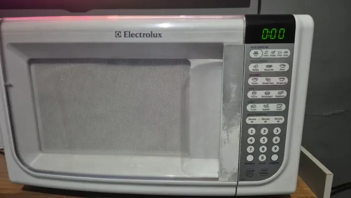 Microondas Eletrolux Exelente Estado Funcionando Perfeitamente