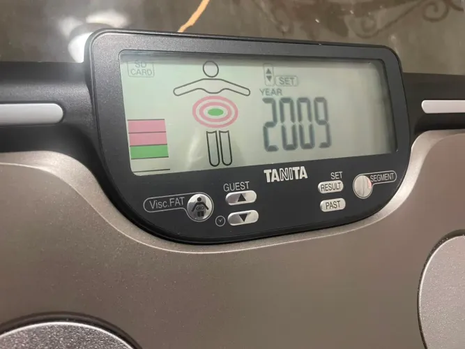 Balança Bioimpedância Segmentar Tanita BC-601
