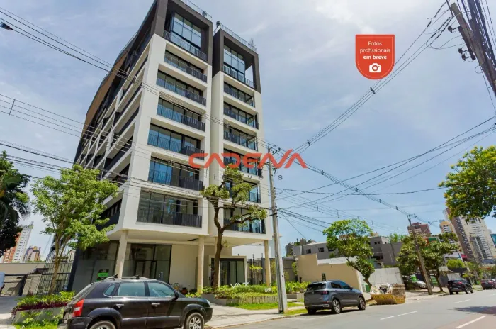Apartamento com 2 quartos e 1 vaga à venda no Batel