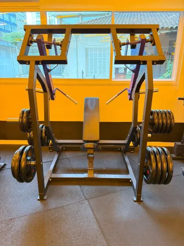 ISO LATERAL INCLINE PRESS MAP FIT - SUPINO INCLINADO ARTICULADO