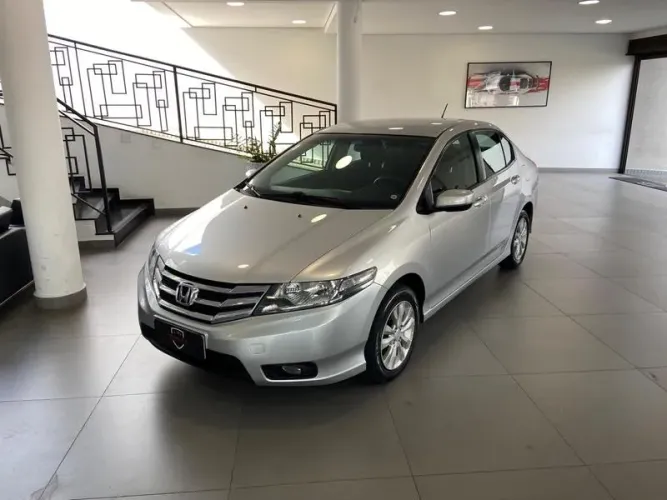 Honda City Sedan LX 1.5 Flex 16V 4P Mec. 2013