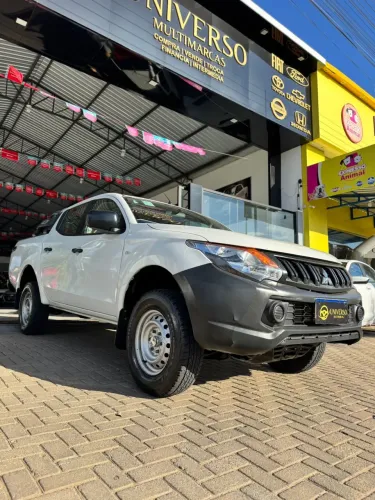 Mitsubishi L200 Tri. Outd. GLX 2.4 CD 4X4 Die. MEC 2022