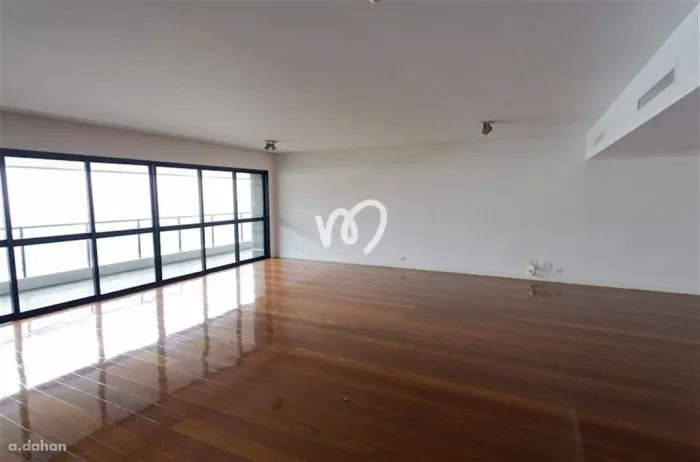 Lagoa 4 suites 4 vagas de garagem Vista Espelho D´agua